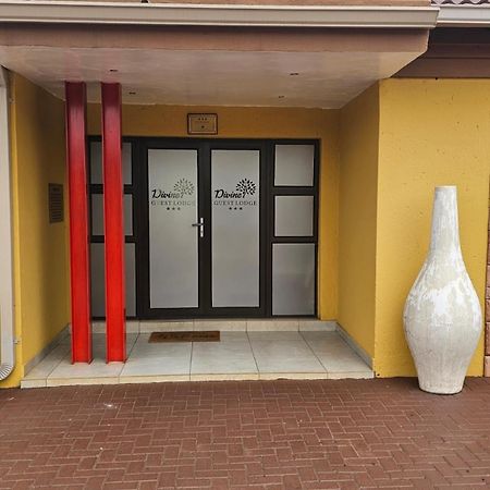 Divine Guest Lodge Rustenburg Luaran gambar