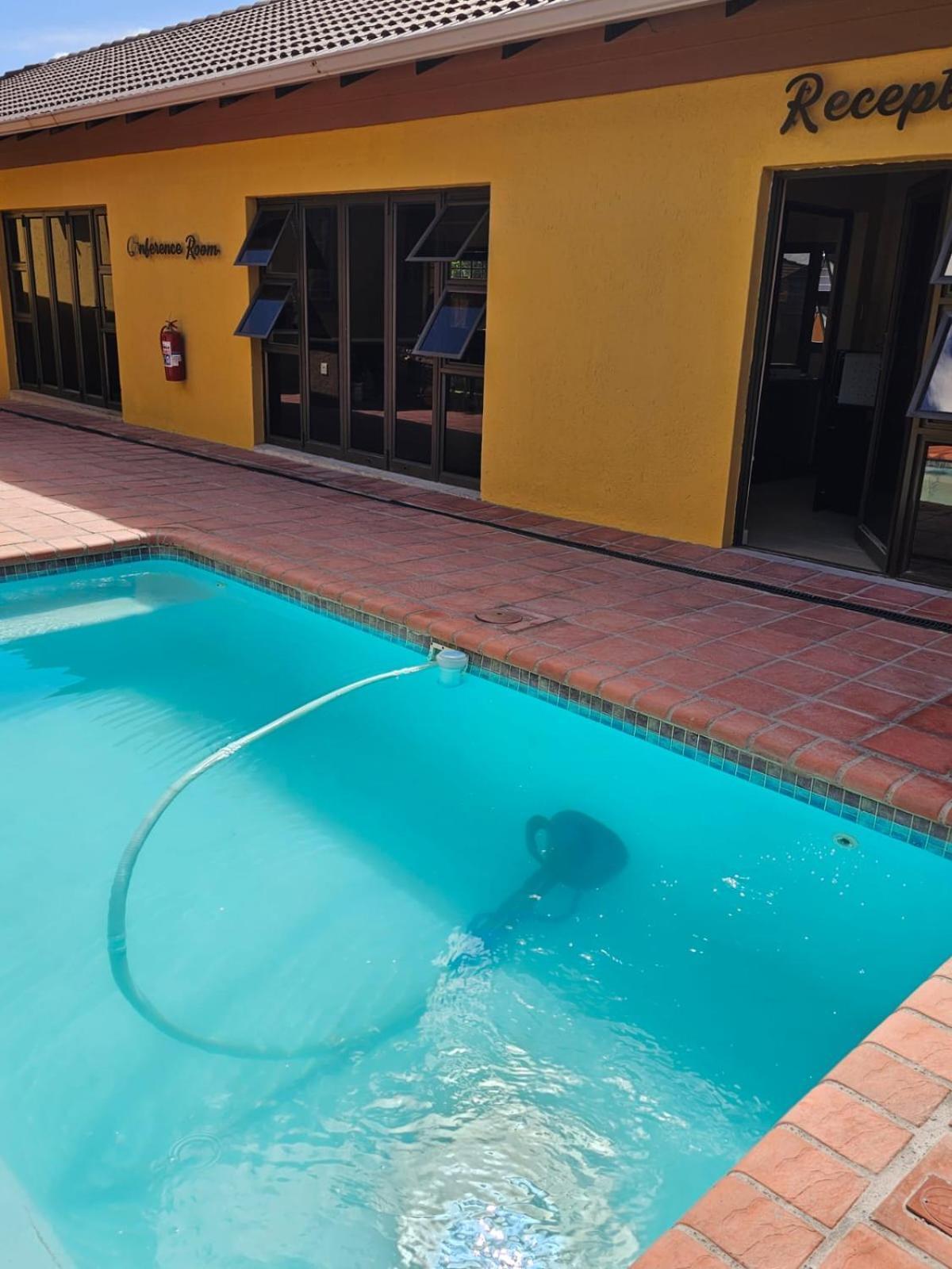 Divine Guest Lodge Rustenburg Luaran gambar