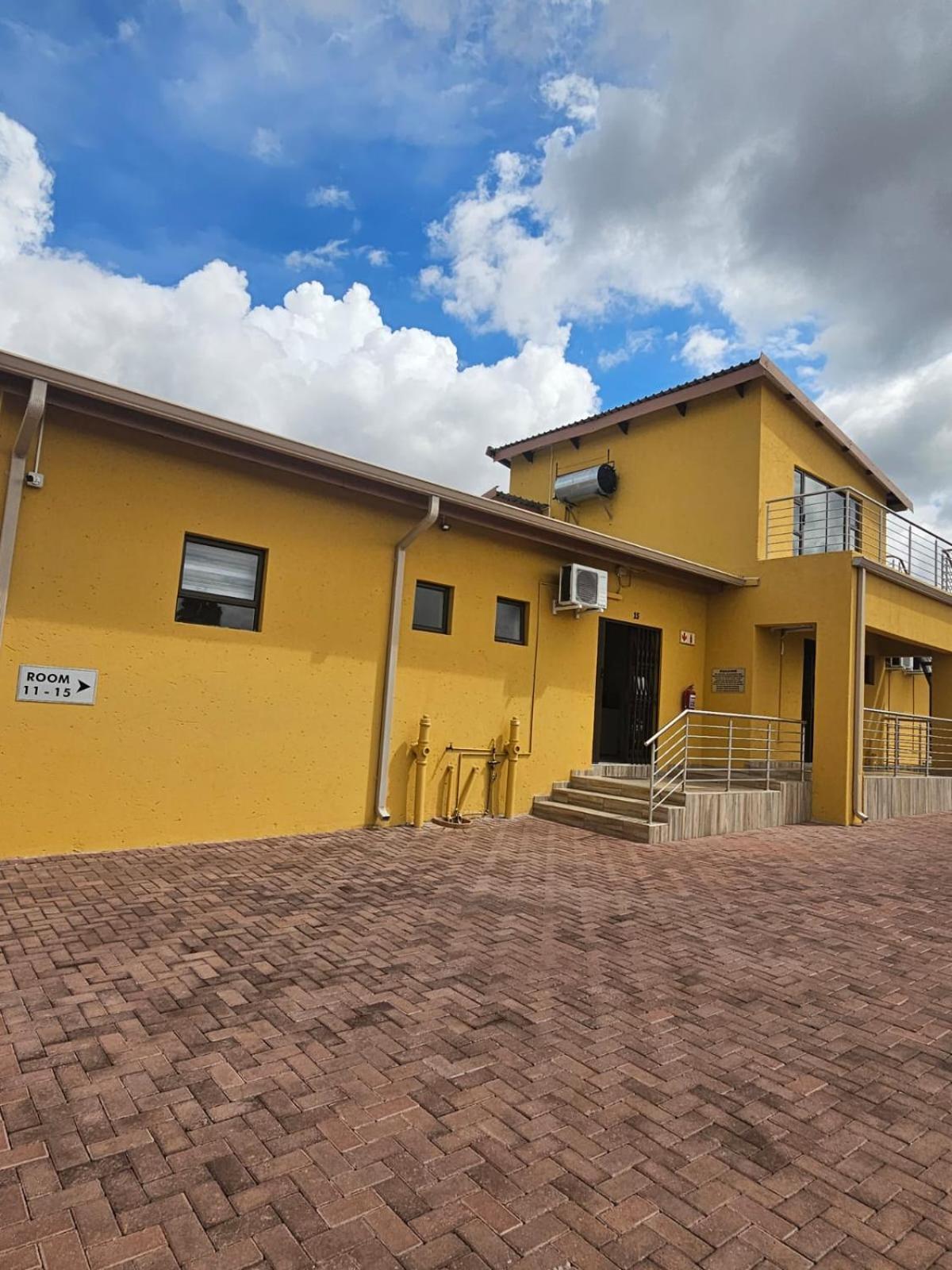 Divine Guest Lodge Rustenburg Luaran gambar